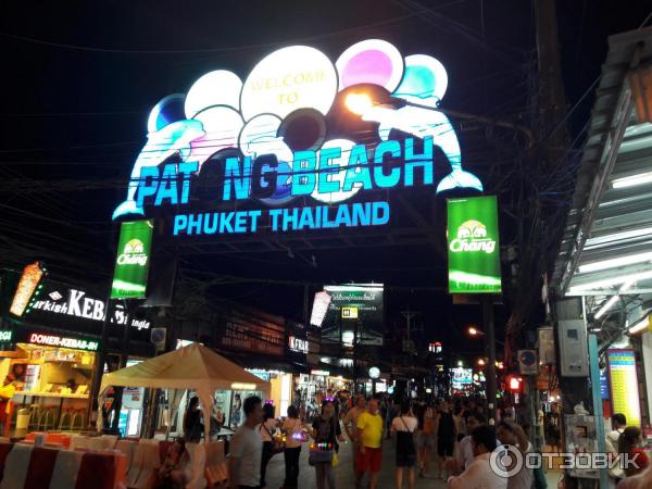 Ночные развлечения на улице Bangla Road (Таиланд, о. Пхукет) фото