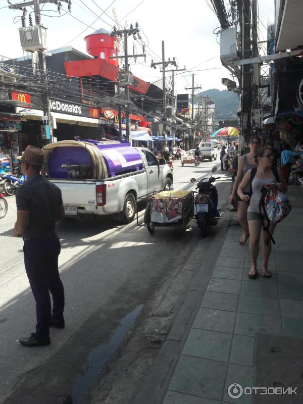 Ночные развлечения на улице Bangla Road (Таиланд, о. Пхукет) фото