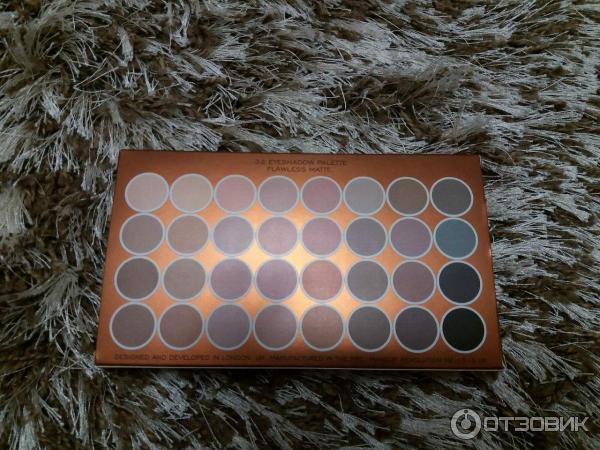 Палетка теней MakeUp Revolution Ultra 32 Shade Eyeshadow Palette - Eyes Like Angels фото