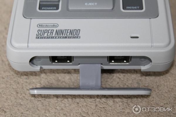 Игровая приставка Nintendo Classic Mini: Super Nintendo Entertainment System фото