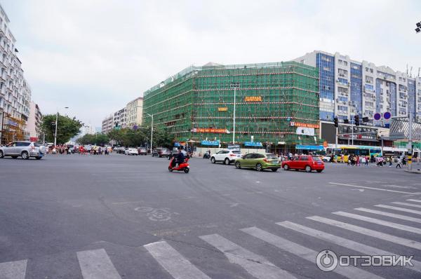 Сеть общественного питания Город закусок Jiefang Road snak city (Китай о. Хайнань) фото