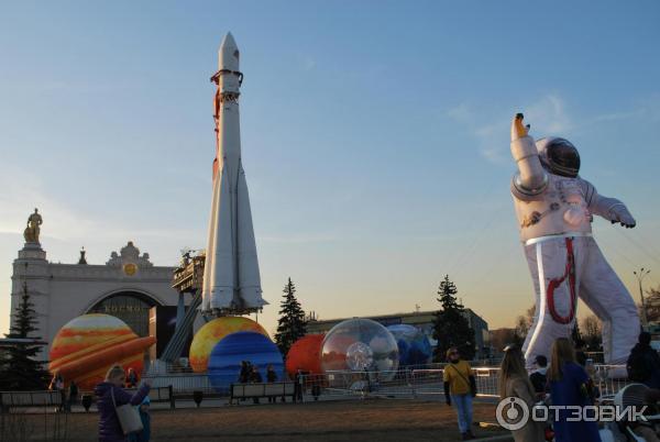 Павильон Космос на ВВЦ (Россия, Москва) фото