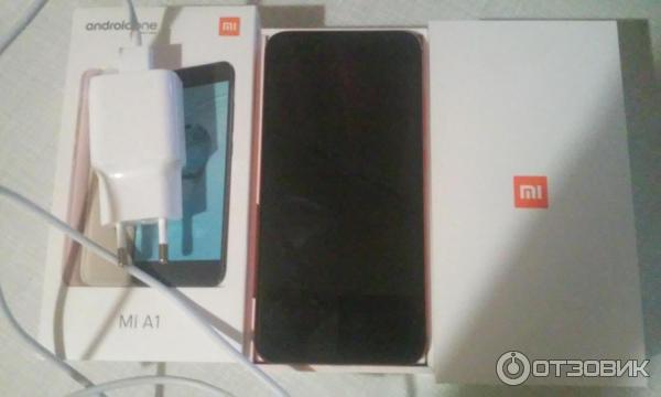 Смартфон Xiaomi MI A1 фото