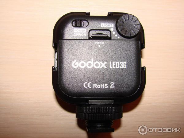 Накамерный свет Godox LED 36 фото