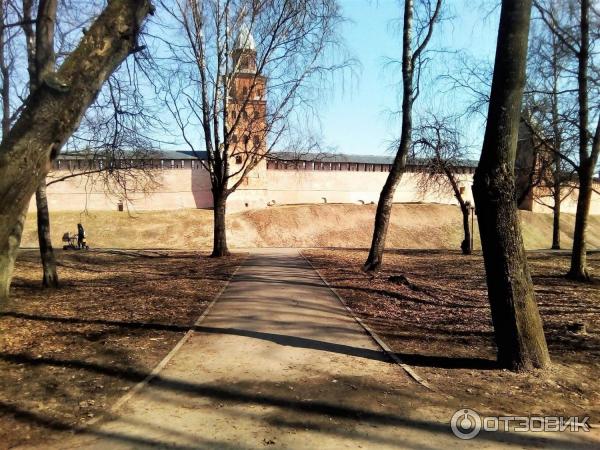 Кремлевский парк Великий Новгород