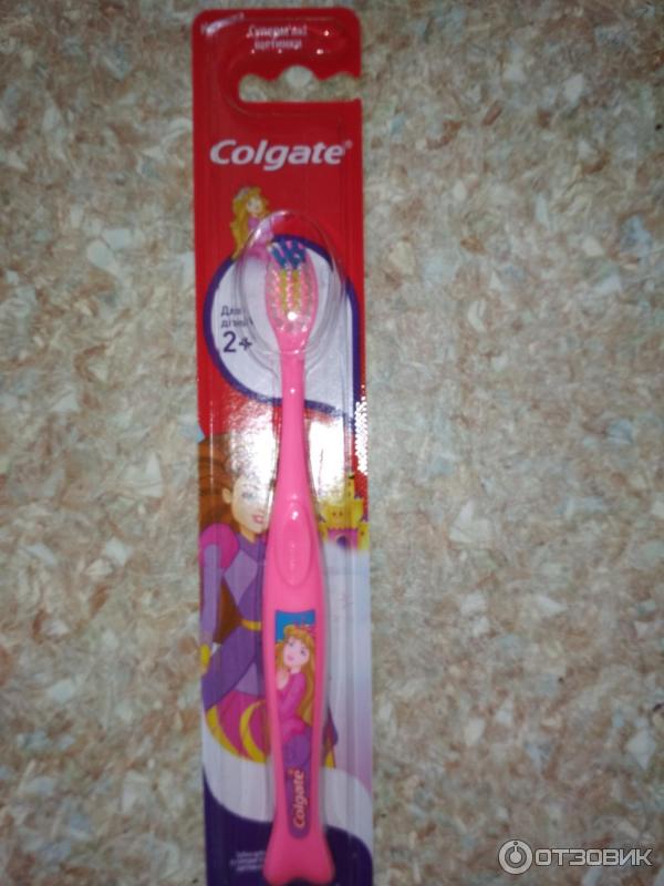 Зубная щетка Colgate для детей 0-2 года супермягкие щетинки фото