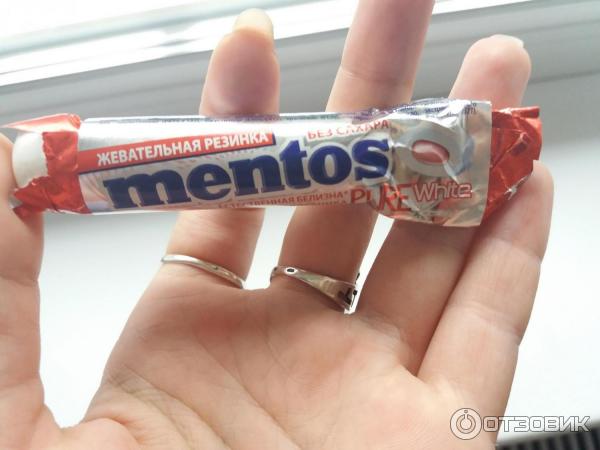 Жевательная резинка Mentos Pure White фото