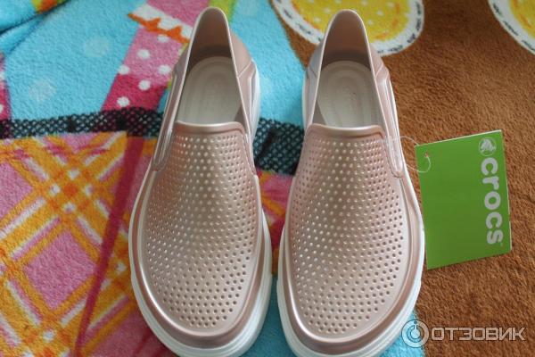 Crocs CitiLane Roka Metallic Slip Ons