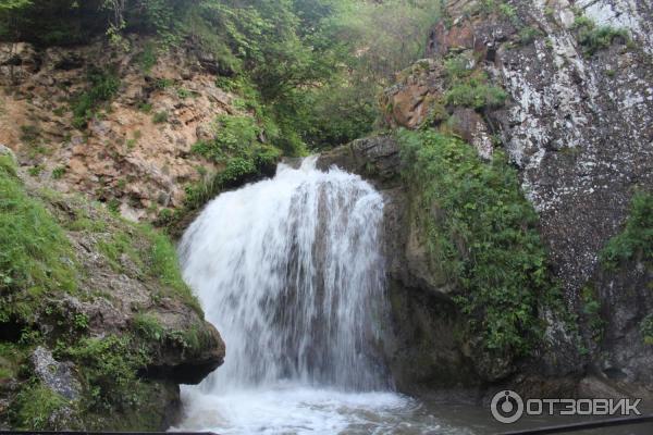 Жемчужный водопад Кисловодск