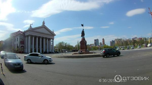 Волгоградские поэты пошуршат листьями в Комсомольском саду Волгоградская Правда