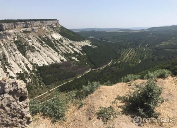 Экскурсия Ханский дворец - крепость Чуфут-Кале (Крым) фото