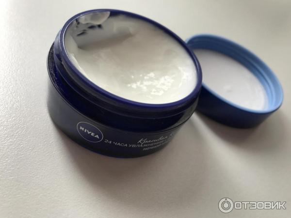 Крем для лица ночной Nivea Красивая кожа 24 часа увлажнения + восстановление фото