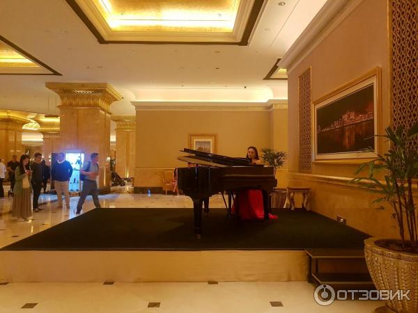 Отель Emirates Palace