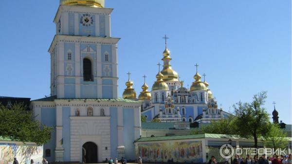 Историческое кольцо Киева (Украина, Киев) фото