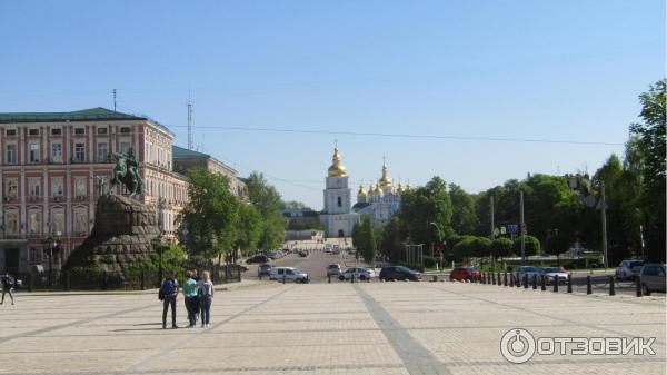 Историческое кольцо Киева (Украина, Киев) фото