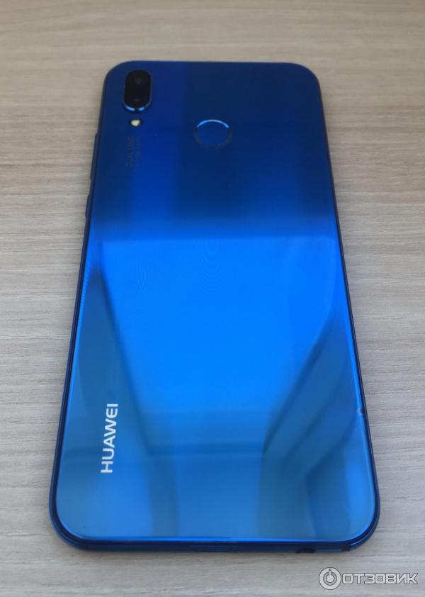 Смартфон Huawei P20 lite фото