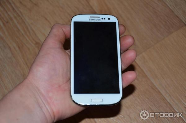 Смартфон Samsung Galaxy S3 Duos GT-I9300I фото