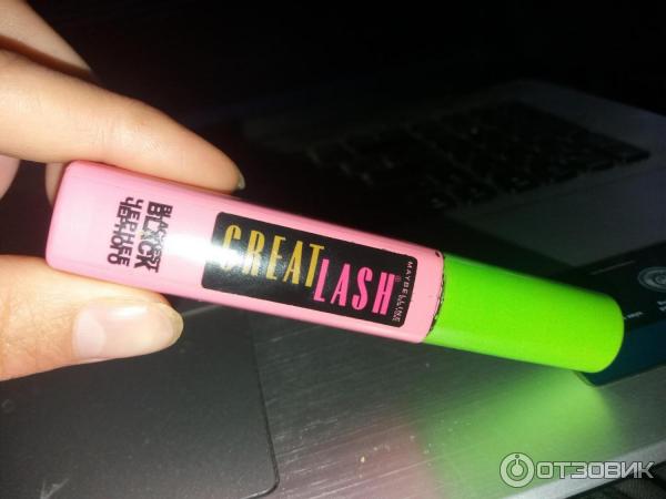 Тушь для ресниц Maybelline New York Great Lash Blackest Black Mascara фото