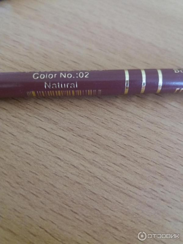 Контурный карандаш для губ Malva Professional Pencil фото