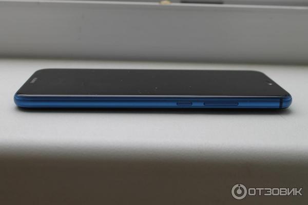 Смартфон Huawei P20 lite фото