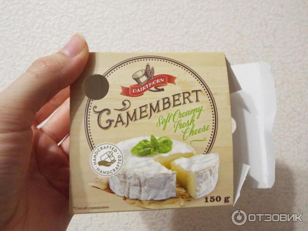 Сыр сливочный с белой плесенью DairyHorn Camembert фото