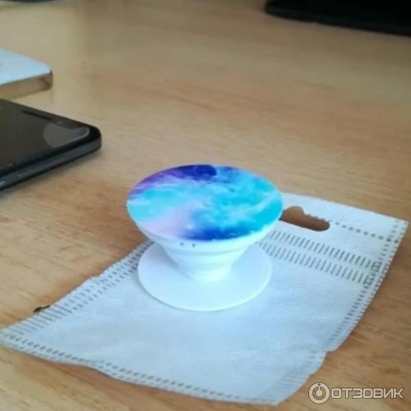 Крепление для смартфонов и планшетов Popsocket фото