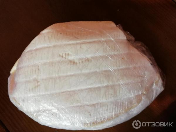 Сыр мягкий с белой плесенью La Polle Brie Natural Cheese фото