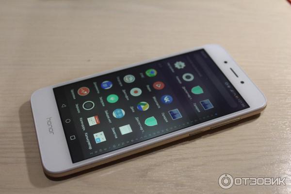 Смартфон Huawei Honor 6A фото