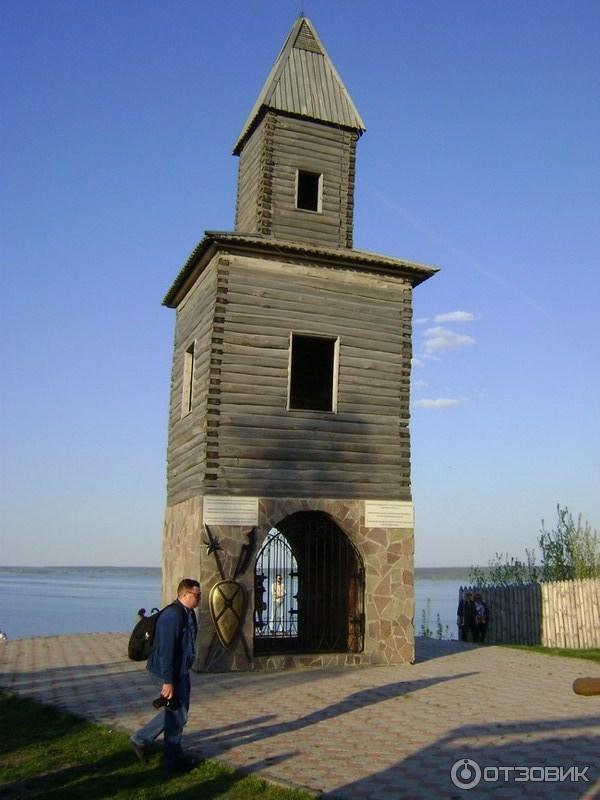 Достопримечательности города тетюши. Тетюши сторожевая башня. Тетюши Татарстан. Гора Вшиха Тетюши. Тетюши Татарстан достопримечательности.