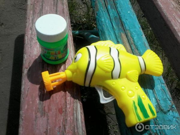 Пистолет для пускания мыльных пузырей Tukzar Bubble Gun Flesh фото