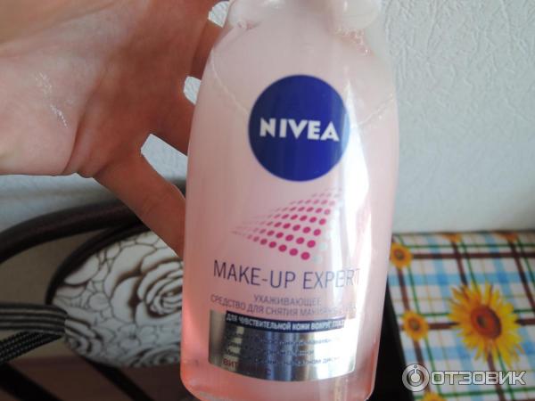 Ухаживающее средство для снятия макияжа с глаз Nivea фото