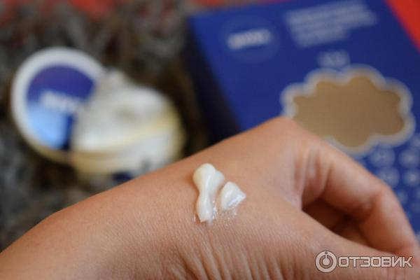 Увлажняющий крем Nivea Care для чувствительной кожи лица фото