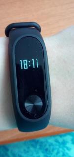 Фитнес-браслет Xiaomi Mi Band 2 фото