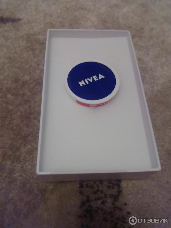 Увлажняющий крем для лица NIVEA Care для чувствительной кожи фото