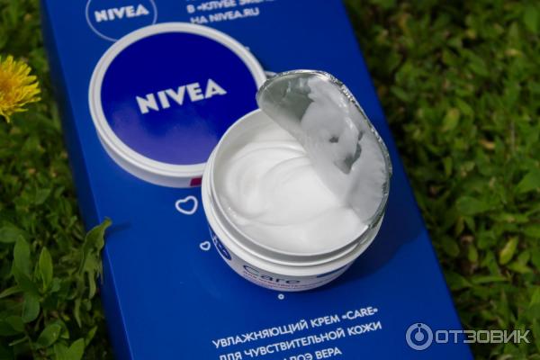 Увлажняющий крем Nivea Care для чувствительной кожи лица фото