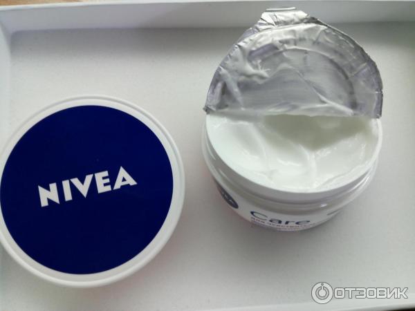 Увлажняющий крем Nivea Care для чувствительной кожи лица фото