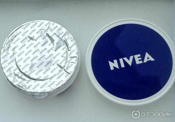 Увлажняющий крем Nivea Care для чувствительной кожи лица фото