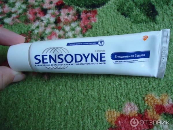 Зубная паста Sensodine Ежедневная защита фото