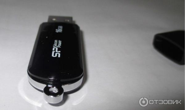 USB Flash накопитель Silicon Power LuxMini 322