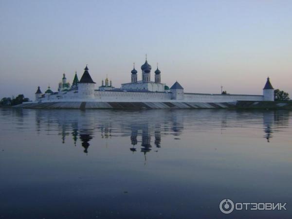 Экскурсия в Макарьевский монастырь (Россия, Нижегородская обл.) фото