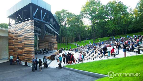 Парк шевченко зеленый театр одесса. Зелёный театр ул. Зеленый театр вднх зал. Сцена зеленого театра сочи. Зеленый театр кишинев.