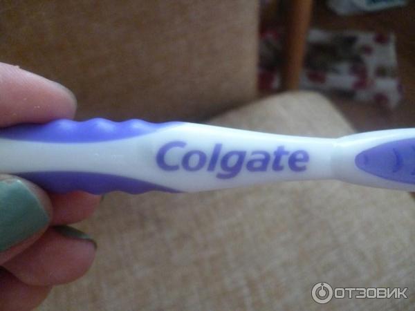 Зубная щетка Colgate Классика Здоровья фото