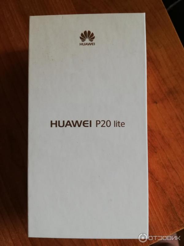 Смартфон Huawei P20 lite фото