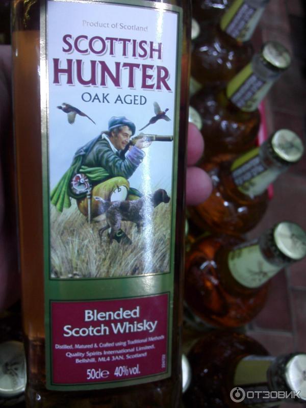 Виски 5 букв. Scottish Hunter виски. Скоттиш Хантер КБ. Виски с шотландцем. Scottish Collie 100%Scotch Whisky 40%Vol l 3sde.