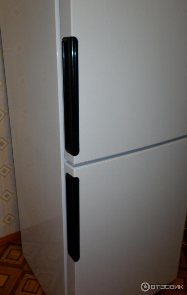 Холодильник Hotpoint Ariston Hts 5200 W Фото