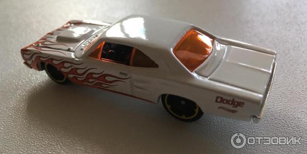 Детская машинка Hot Wheels Dodge фото