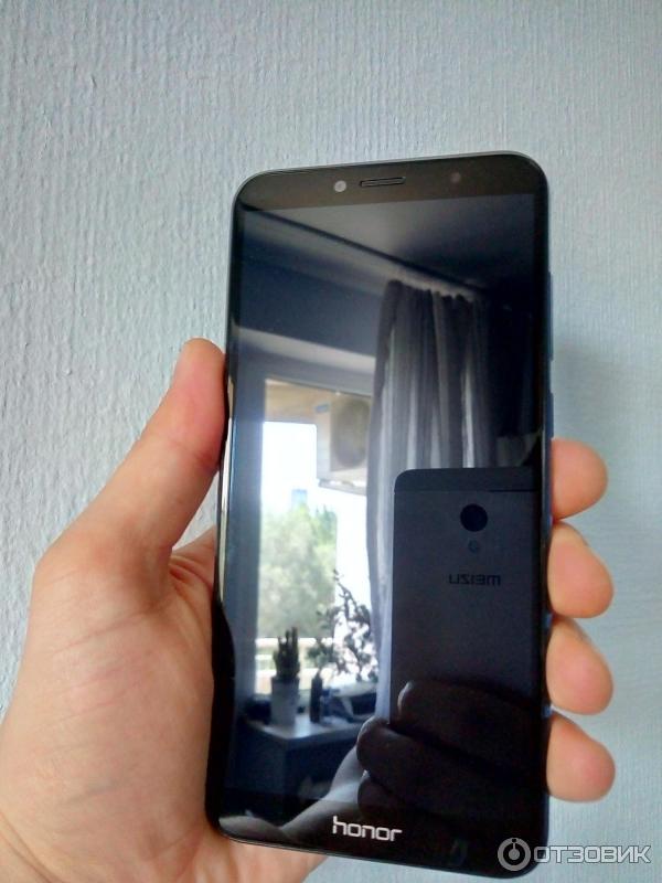 Смартфон Huawei Honor 7C фото