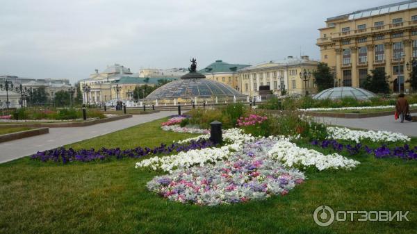 Площадь Манежная (Россия, Москва) фото