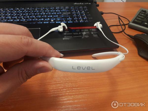 Беспроводная гарнитура Samsung Level U фото