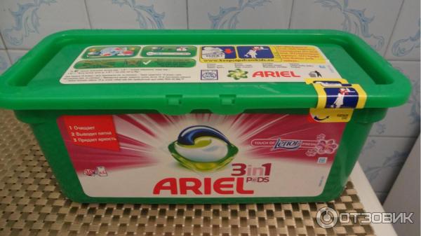 Капсула для стирки белья Ariel Power Carsules Touch of Lenor fresh фото